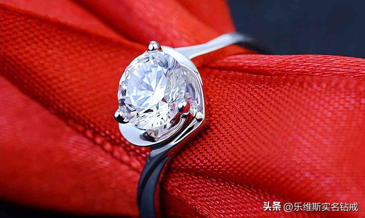 3克拉鉆戒戴在手上有多大(三克拉鉆戒戴手上效果)插圖3