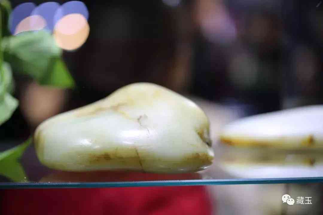 和田玉籽料怎么區分等級(和田玉籽料最好的級別)