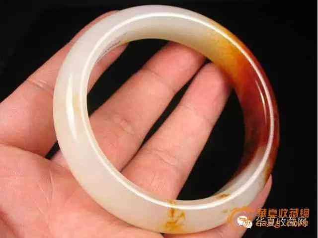 真正虎眼石手串多少錢(虎眼石的功效與作用佩戴禁忌)