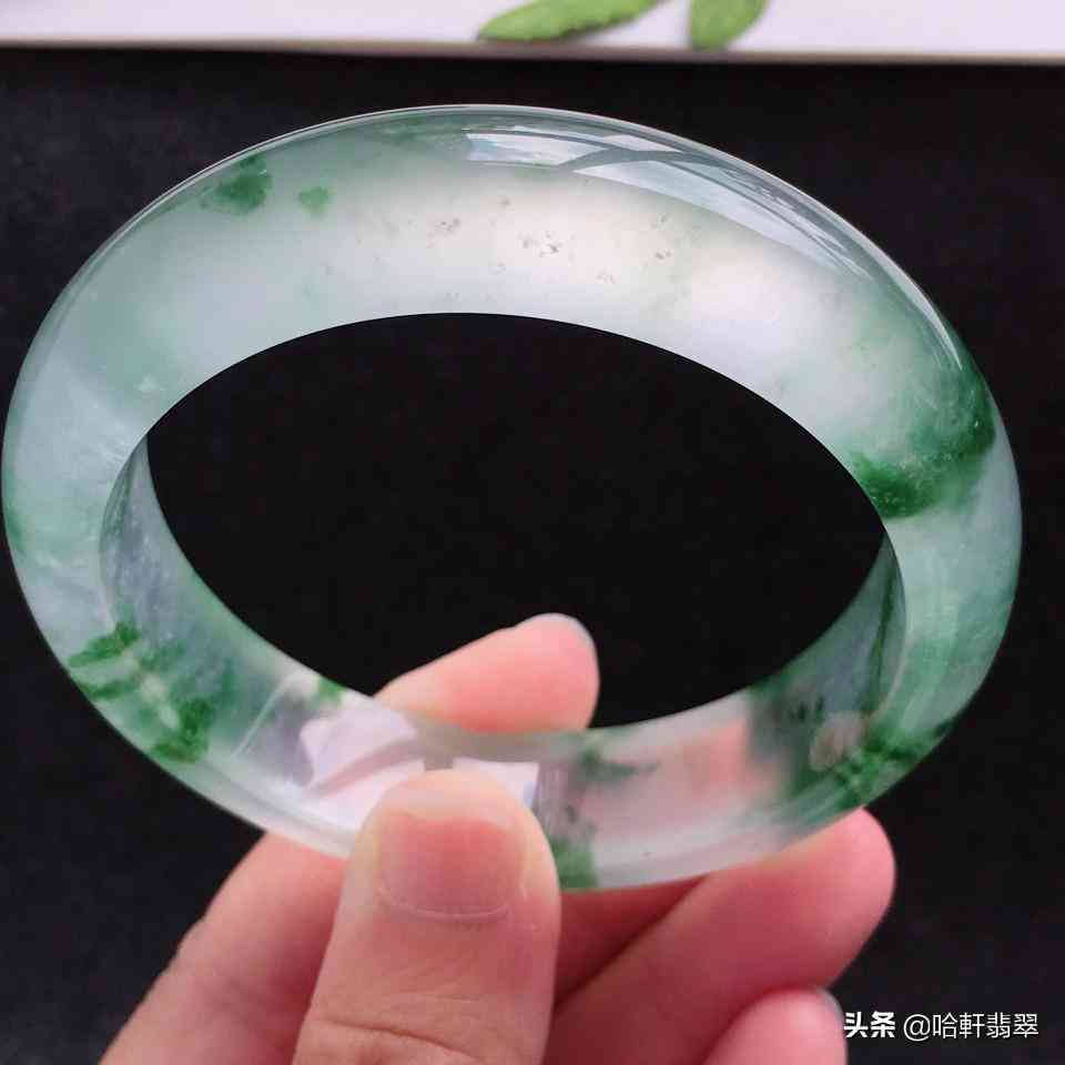 高冰玉髓值錢嗎(馬達加斯加高冰玉髓值錢嗎)插圖7