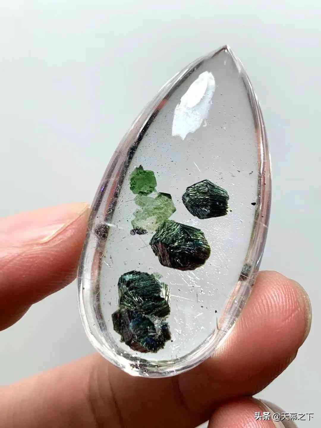 天然水晶吊墜多少錢一個(天然水晶石吊墜)插圖4