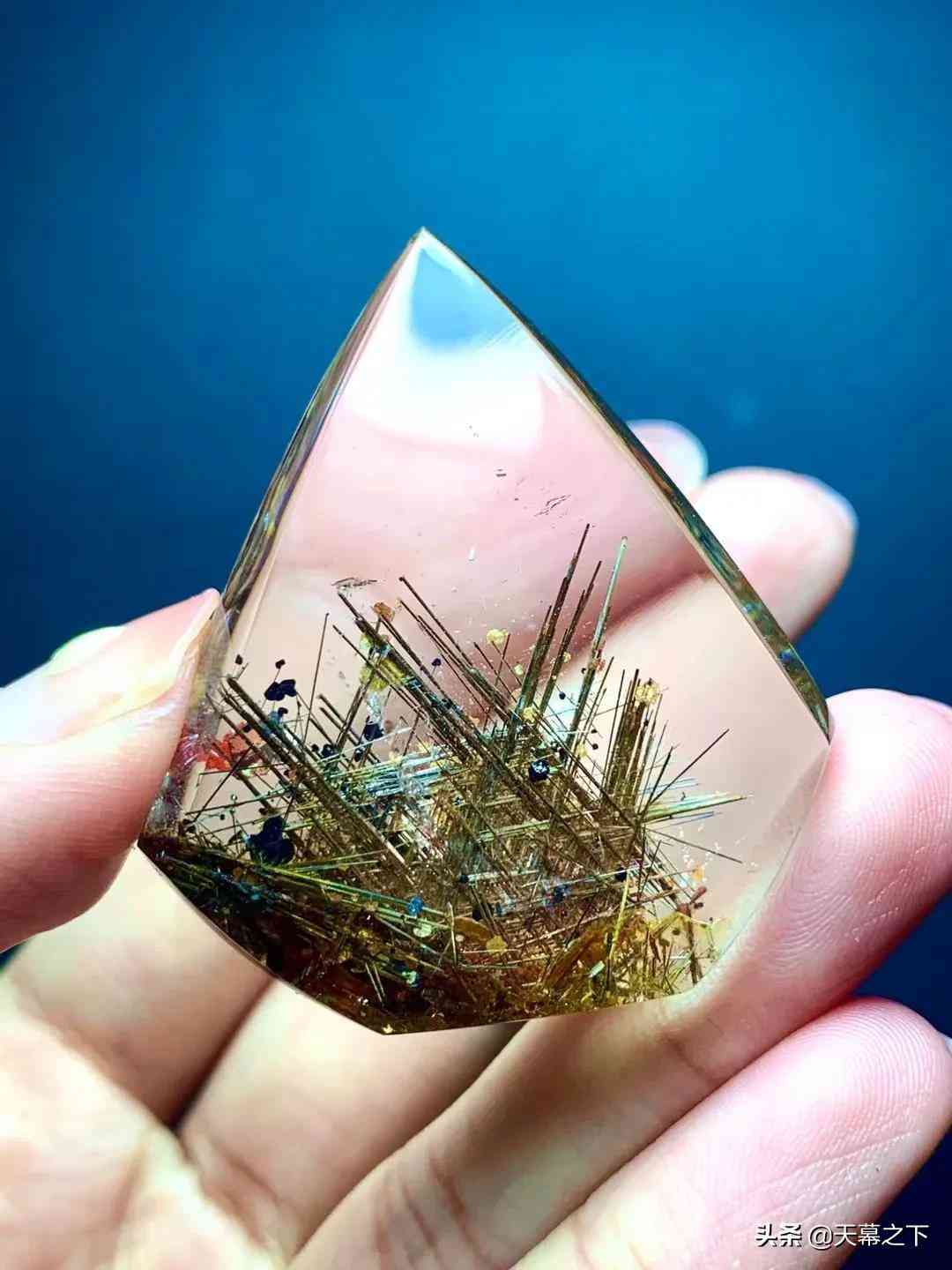天然水晶吊墜多少錢一個(天然水晶石吊墜)插圖29