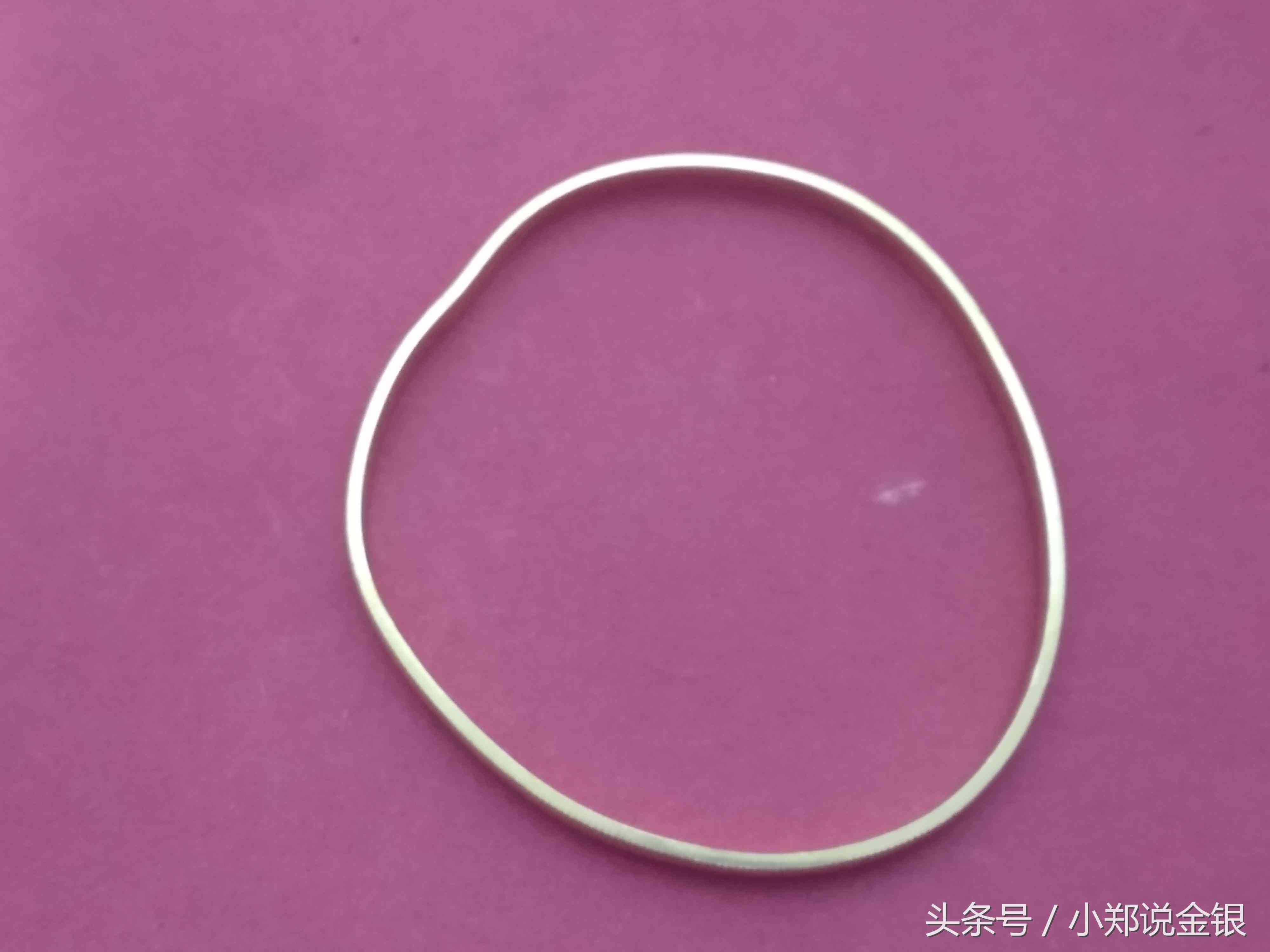 實心金手鐲一般多少克不變形(黃金回收420元一克是真的嗎)插圖3