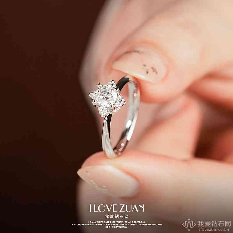 一克拉鉆戒得多少錢(qián)一個(gè)(一克拉的鉆戒多少錢(qián)一個(gè))插圖4