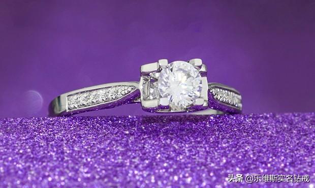 結(jié)婚鉆戒哪個品牌好(結(jié)婚鉆戒排行榜情況是鉆戒排名)插圖4