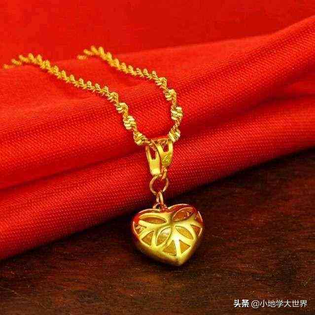 六福珠寶和周大福哪個好(六福和周大福哪個檔次高)插圖7
