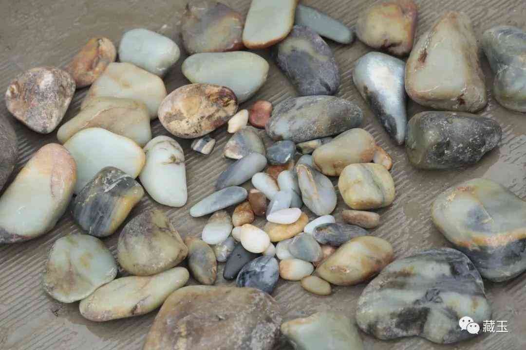 和田玉籽料根本賣不掉(和田玉什么顏色最貴依次順序)插圖9