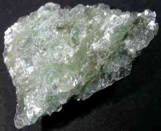彩螢石的功效與作用(彩螢石的功效與作用圖片)插圖105