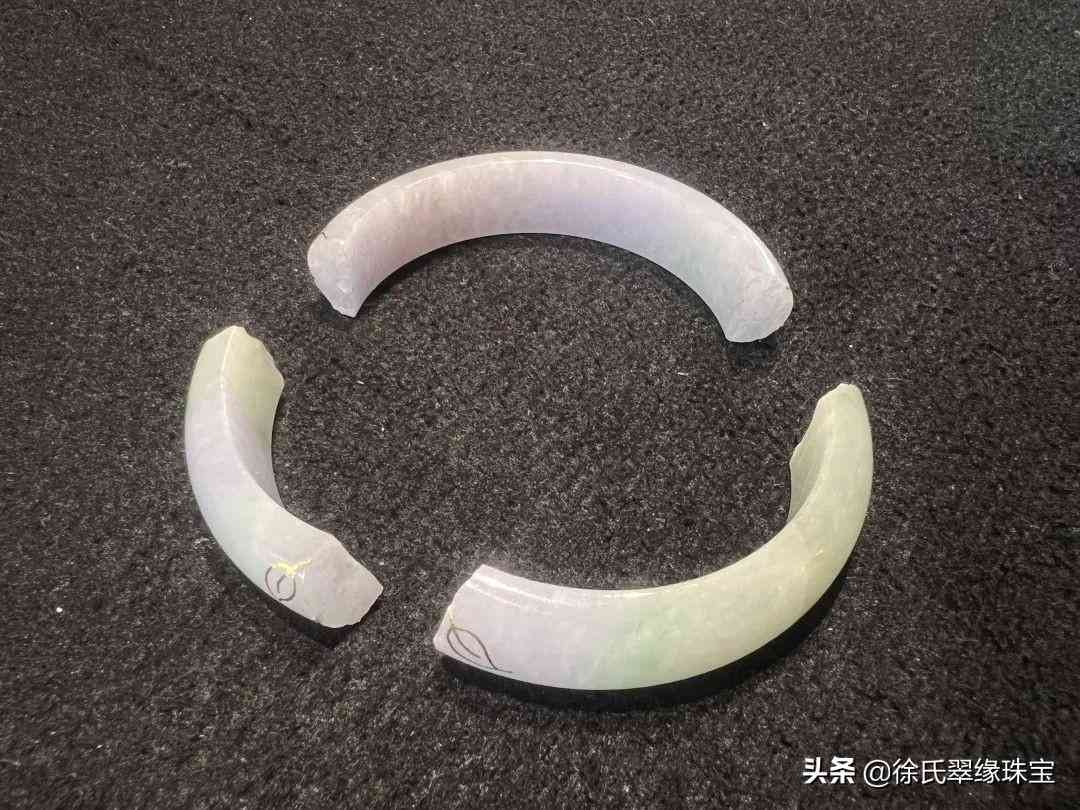 玉鐲子裂縫還能養人嗎(玉鐲裂了還能養人嗎)插圖1