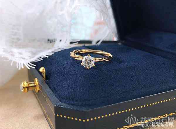 求婚先買個普通戒指再買鉆戒(結(jié)婚戒指一般買多少錢)插圖2