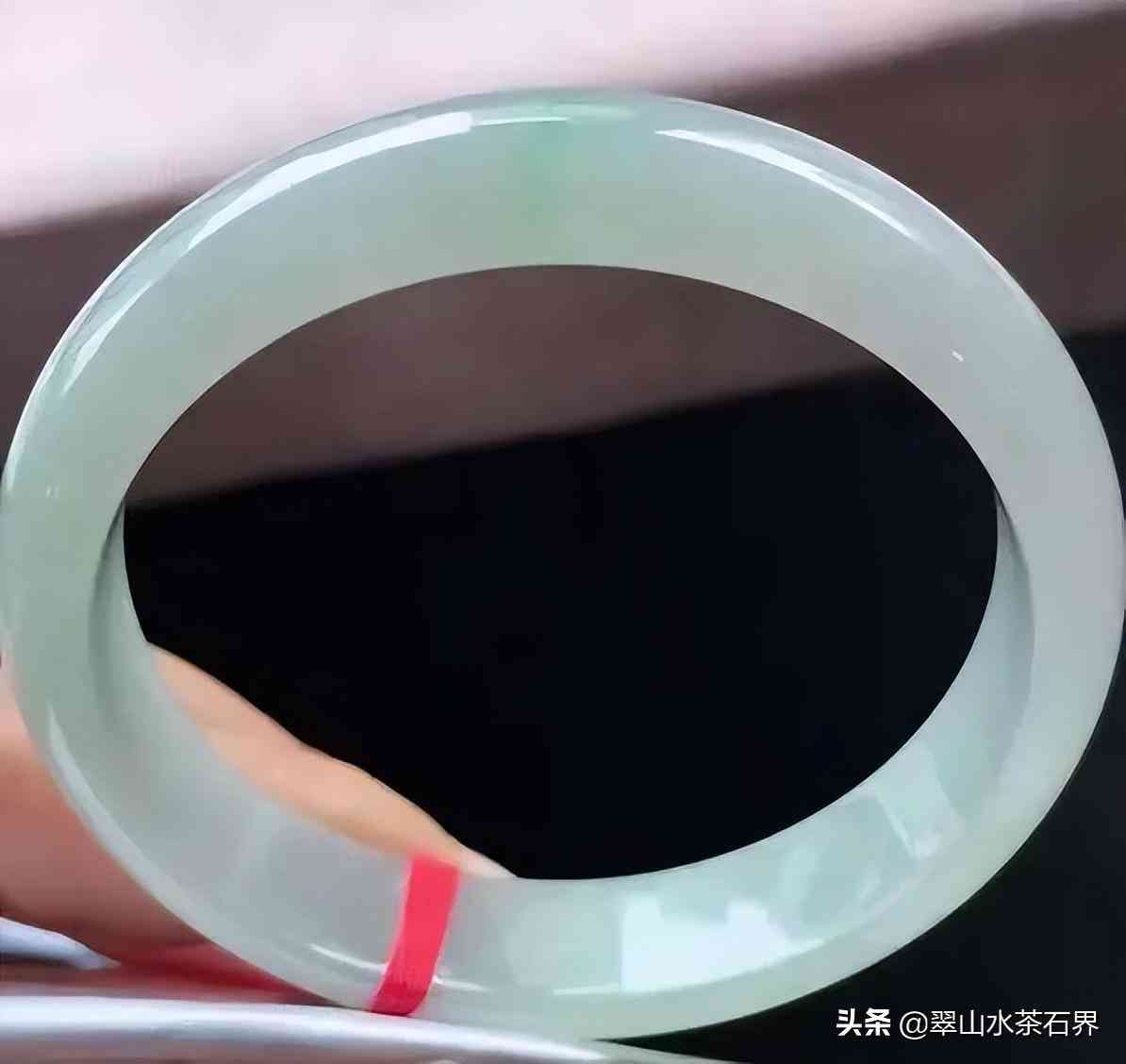 翡翠手鐲價格(翡翠手鐲糯種價格)插圖6