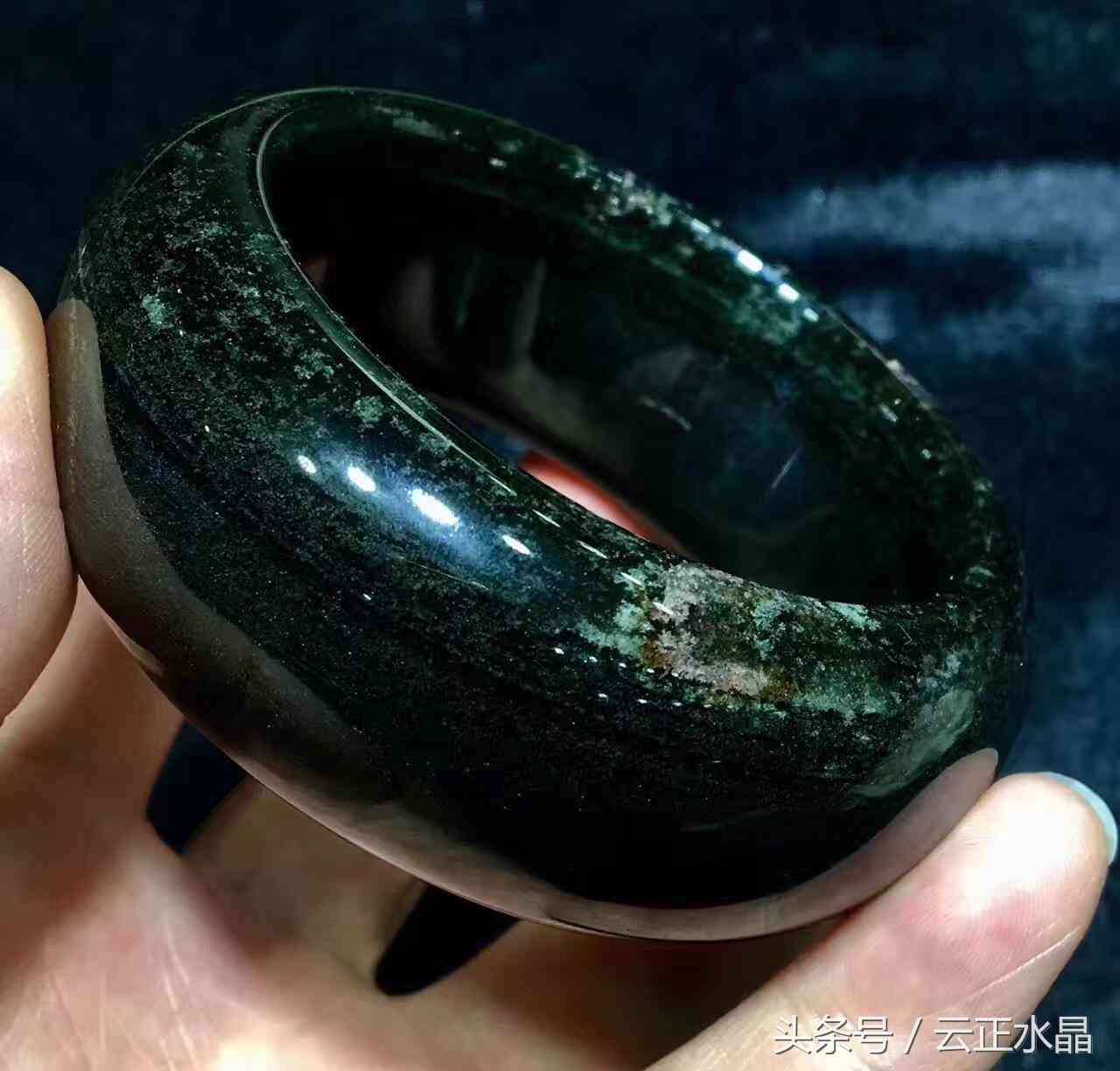 粉水晶手鐲貴嗎一般多少錢(粉水晶手鐲容易碎嗎)插圖5