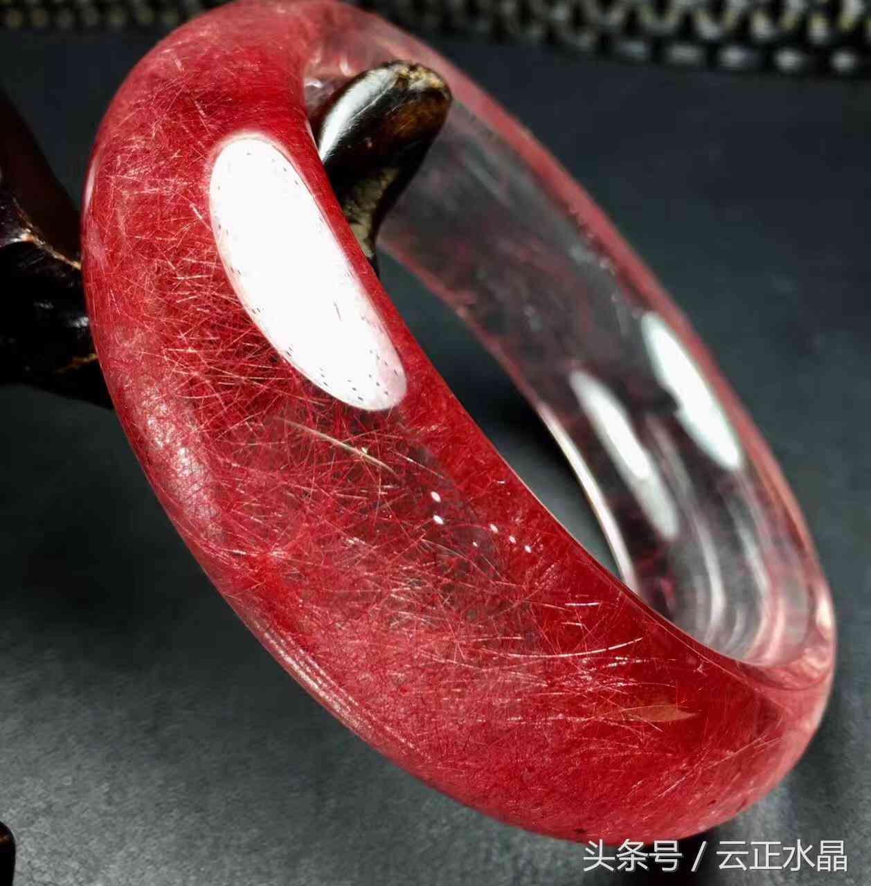 粉水晶手鐲貴嗎一般多少錢(粉水晶手鐲容易碎嗎)插圖13