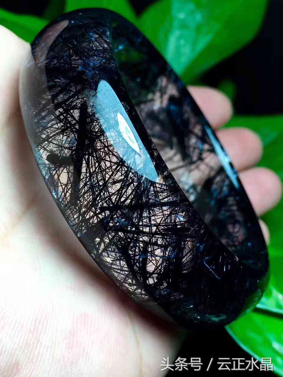 粉水晶手鐲貴嗎一般多少錢(粉水晶手鐲容易碎嗎)插圖14