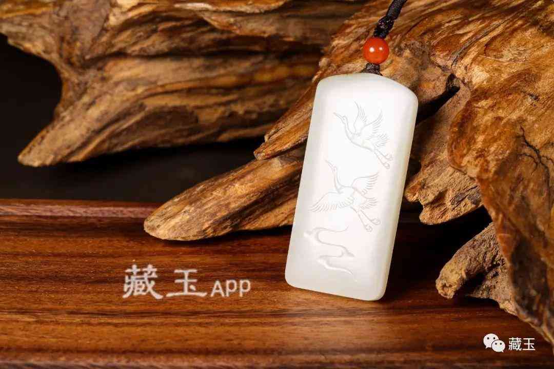 和田玉牌子一般值多少錢(和田玉牌子最好是什么尺寸)插圖1