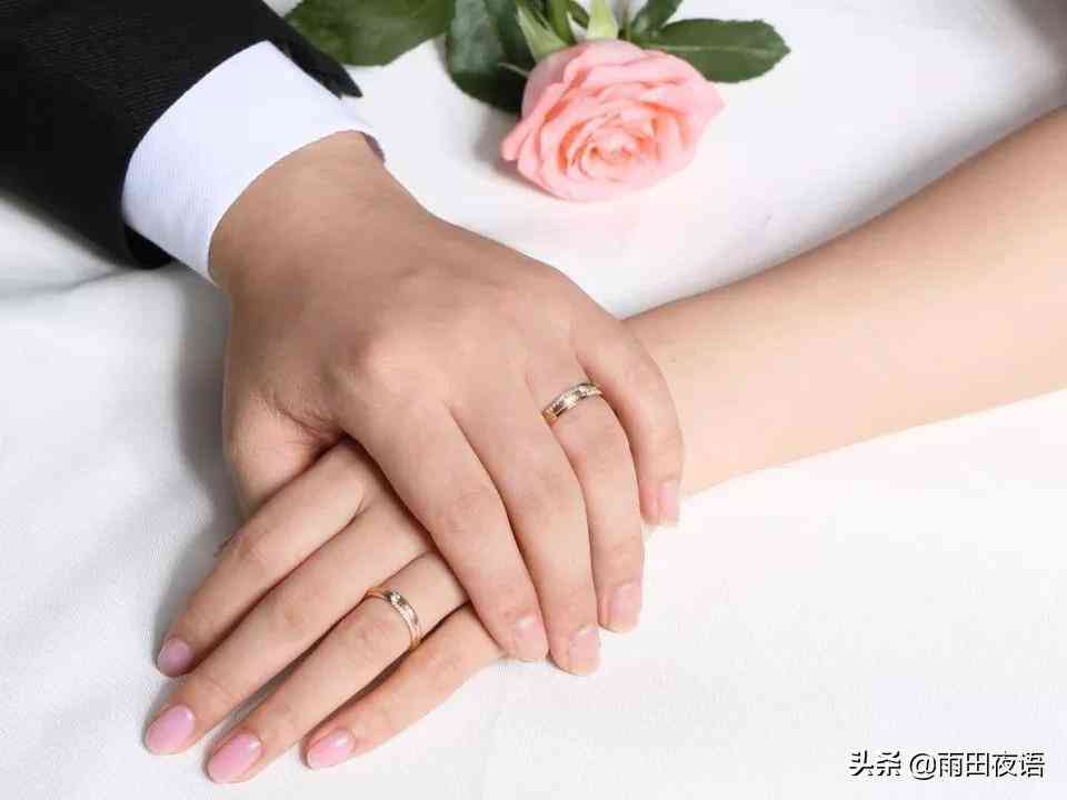 定婚戒男女各戴哪個手指(定婚戒男女各戴哪個手指頭)