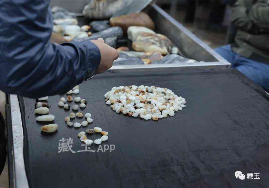 和田玉籽料手串價格(周大福和田玉手串值得買嗎)插圖11