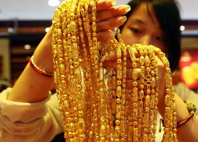 為什么有錢人不戴黃金(各個(gè)生肖要佩戴什么旺自己)插圖1