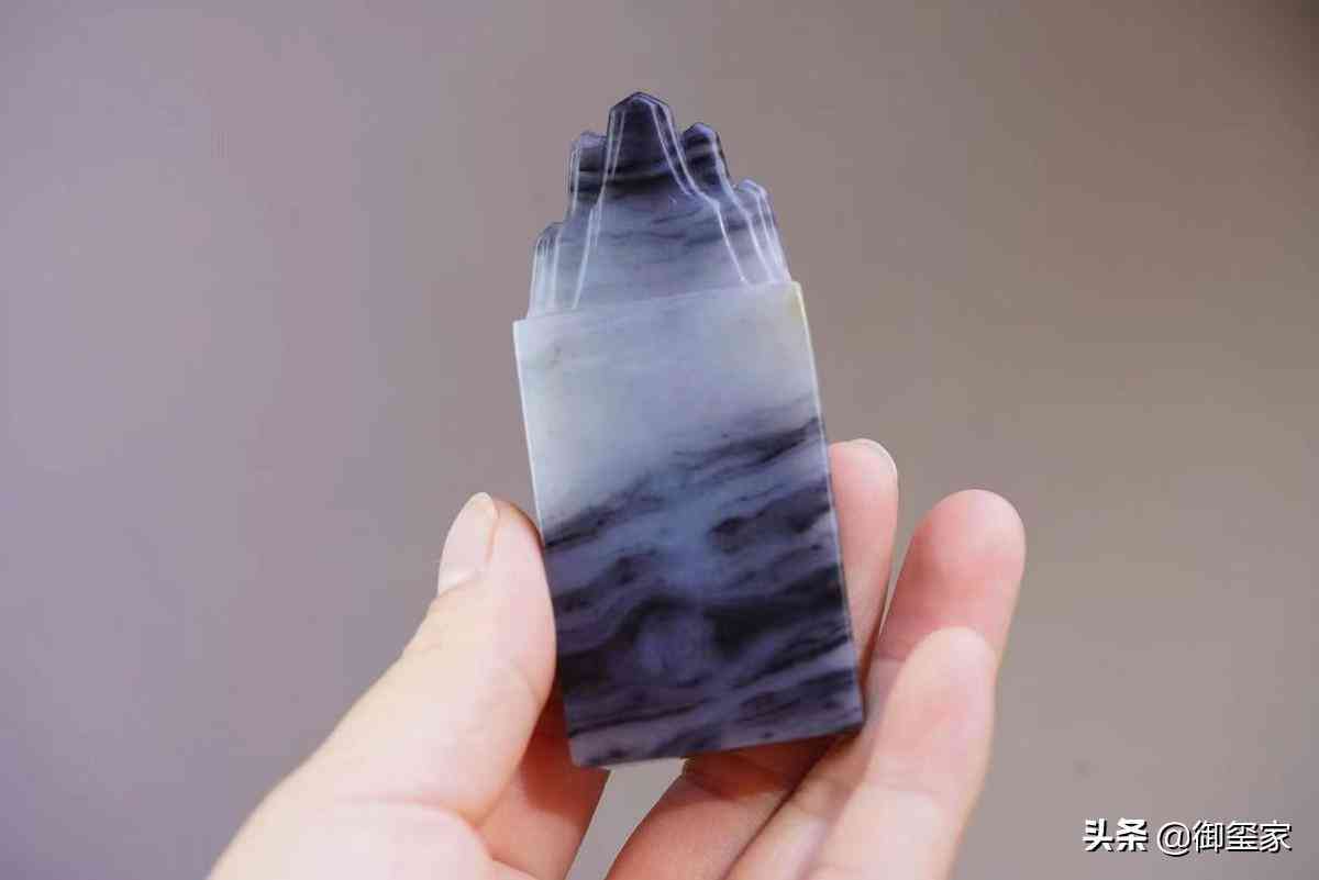 新疆和田玉的鑒別方法(和田玉鑒別最簡(jiǎn)單方法)插圖1