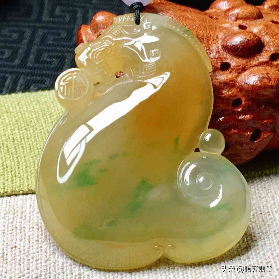 冰種翡翠手鐲一般多少錢(冰種翡翠手鐲一般多少錢一克)插圖2