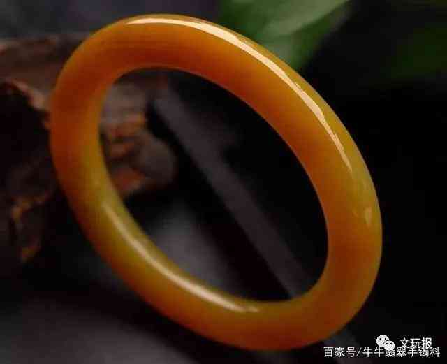 翡翠鐲子飄黃好不好(翡翠鐲子飄黃好不好)插圖3