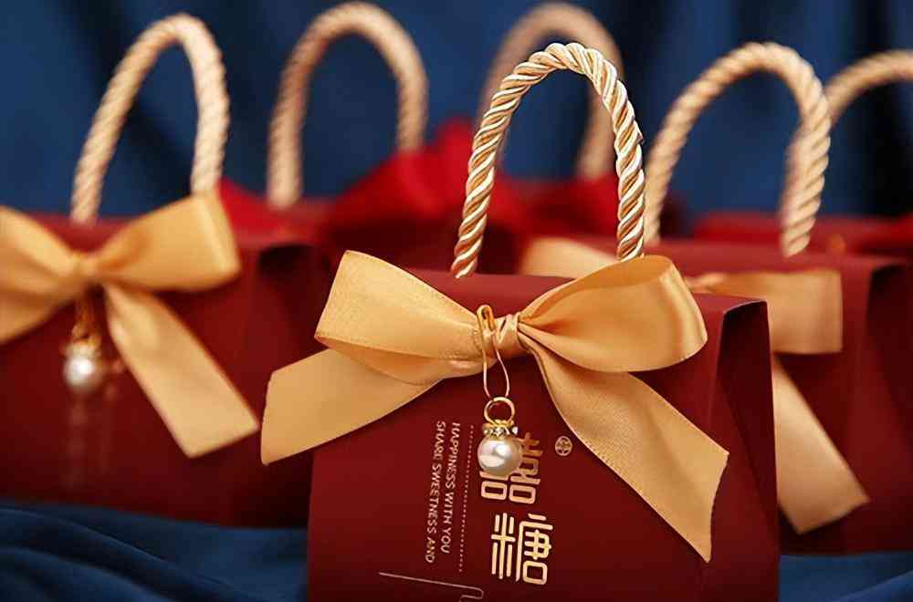 結婚送什么禮物給新人比較好(結婚送什么禮物給新人比較好女方)插圖1
