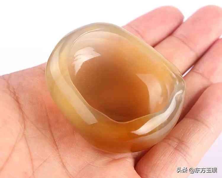 玉髓和玉的區別價格(玉髓和玉石的區別價格)插圖3