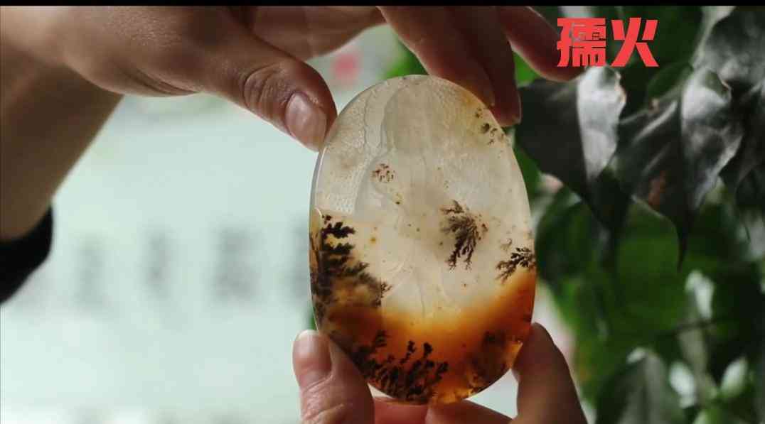 黃蠟石產(chǎn)地(黃蠟石哪里產(chǎn)地的最好)插圖9