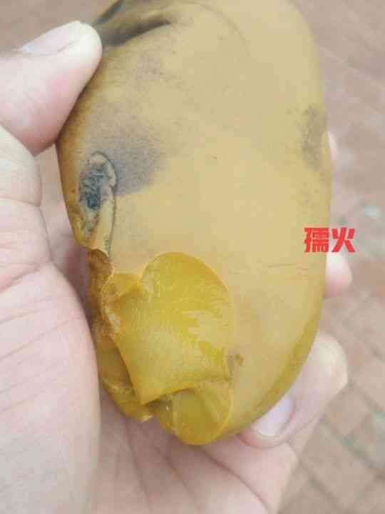 黃蠟石產(chǎn)地(黃蠟石哪里產(chǎn)地的最好)插圖29