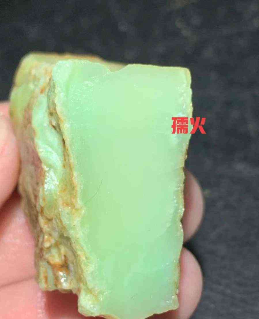 黃蠟石產(chǎn)地(黃蠟石哪里產(chǎn)地的最好)插圖53