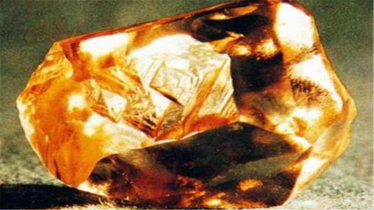 12克拉鉆戒多大(12克拉鉆戒多大尺寸)插圖1