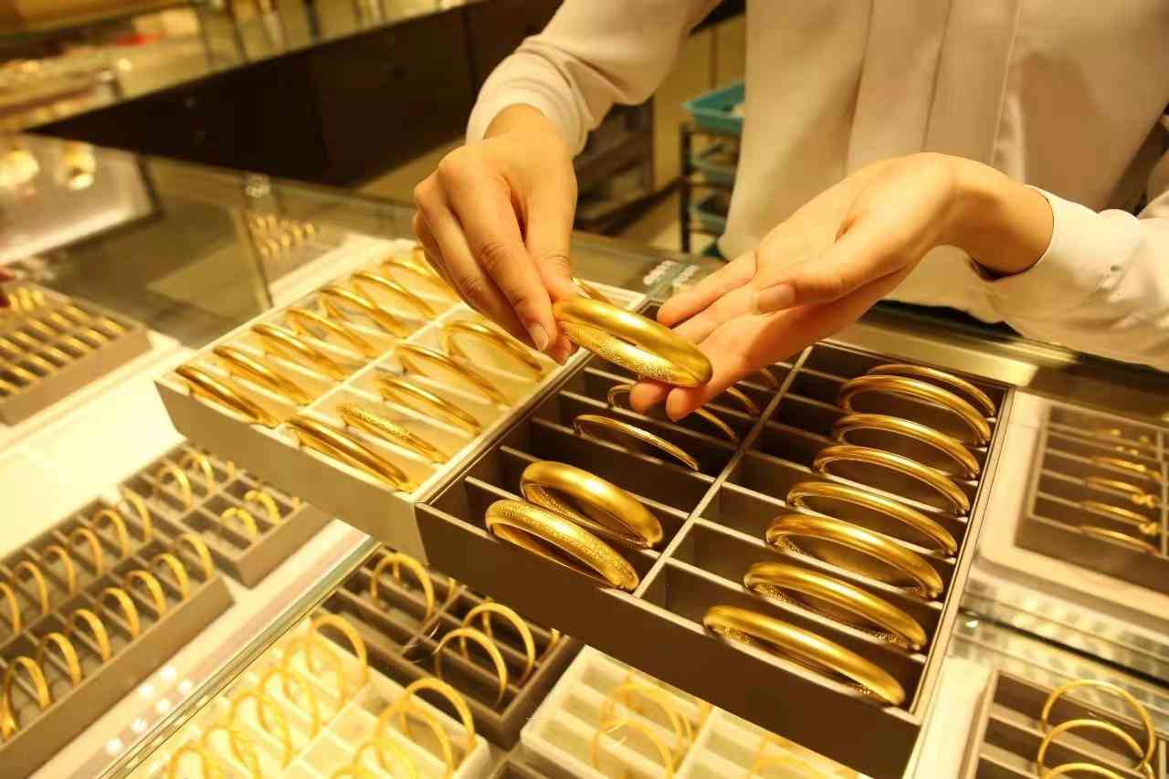 30分裸鉆大概多少錢(30分鉆石裸鉆多少錢)