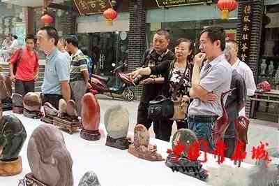 中國哪里可以撿到翡翠原石(中國哪里可以撿到翡翠原石的地方)插圖1