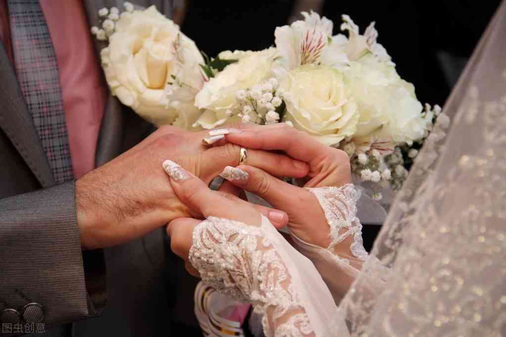 結婚戒指的寓意和象征(結婚戒指的寓意和象征風水)插圖4