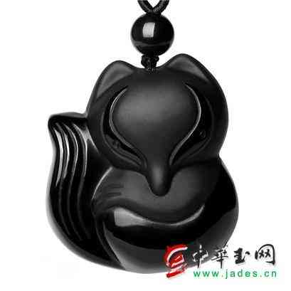 黑瑪瑙和黑曜石的區別(黑瑪瑙和黑曜石的區別哪個貴)