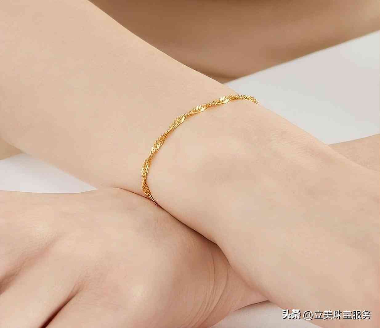 現(xiàn)在黃金價格999多少一克(現(xiàn)在黃金價格999多少一克回收)