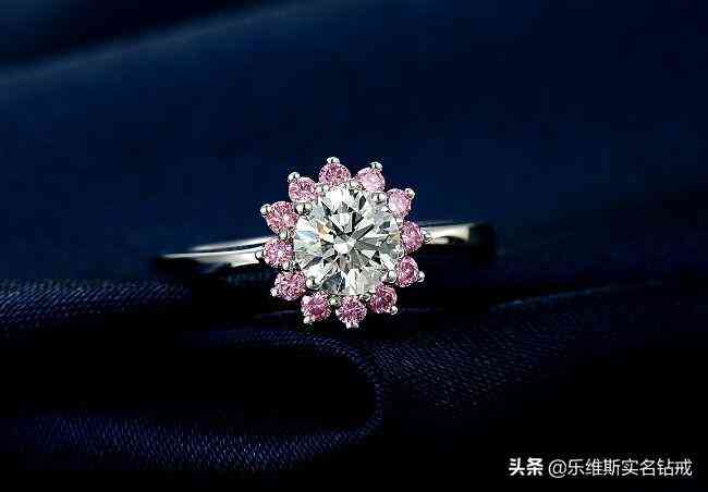 周大福結婚鉆戒(周大福結婚戒指一對)
