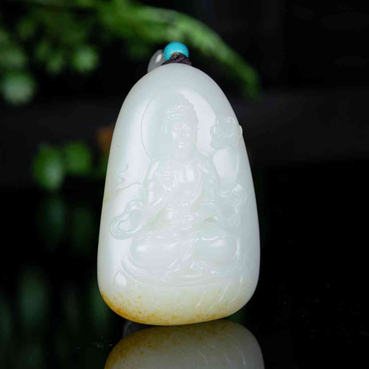 玉石鑒別最簡單方法如下(玉石鑒別的方法)