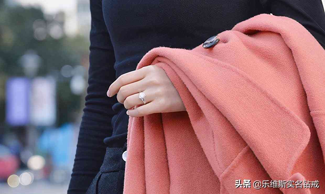 結婚戒指戴哪邊(結婚戒指戴哪個手指女)