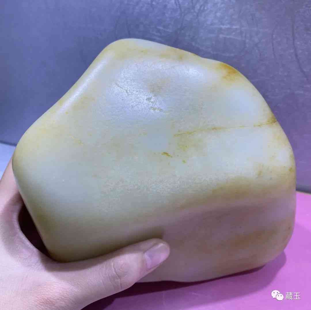 和田玉的八個等級價格(和田玉顏色等級價格表)