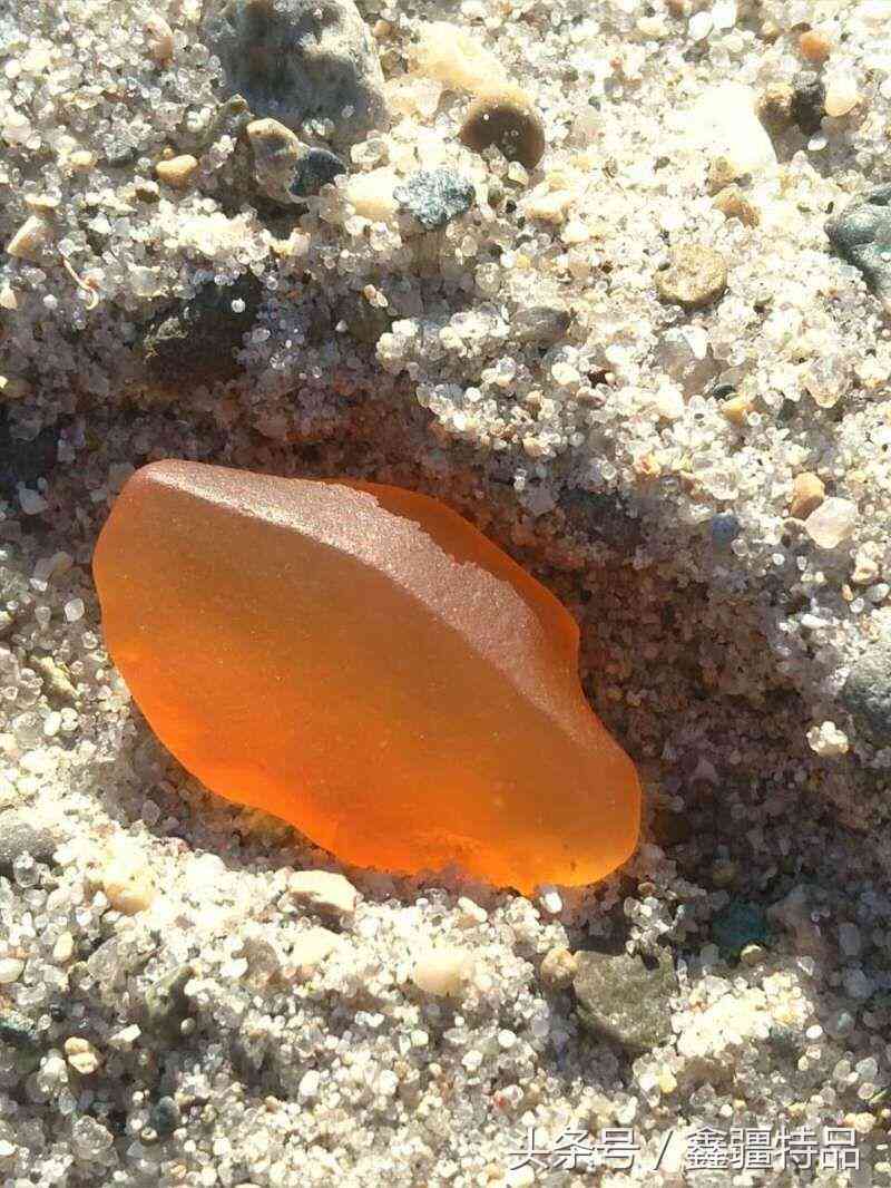 新疆海藍寶石價格(新疆海藍寶石價格行情)