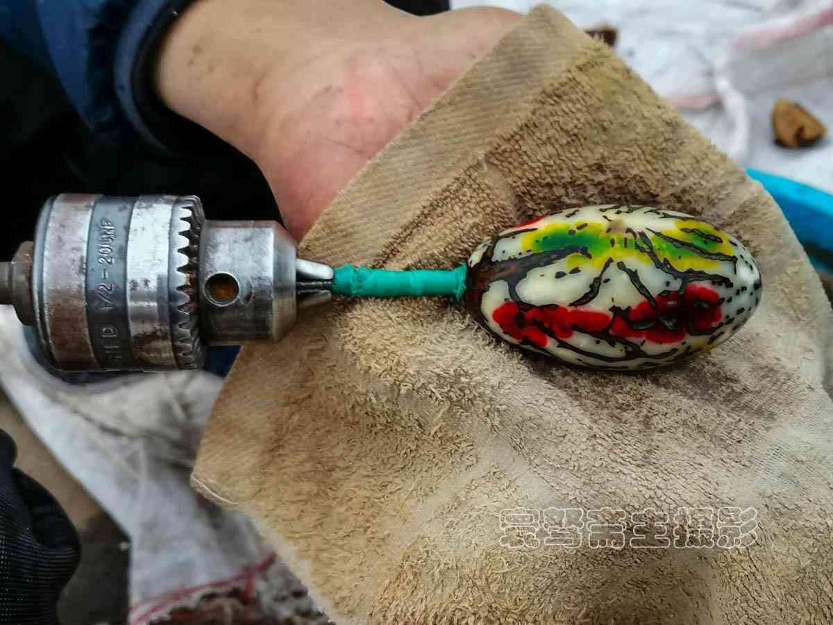 想知道“千眼菩提”是一種什么樣的文玩飾品么，那就來這里看看吧