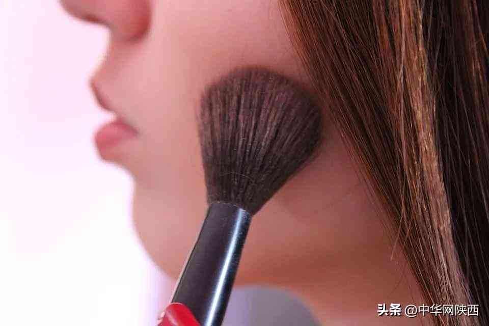 快手買的便宜化妝品(快手便宜賣大牌化妝品)