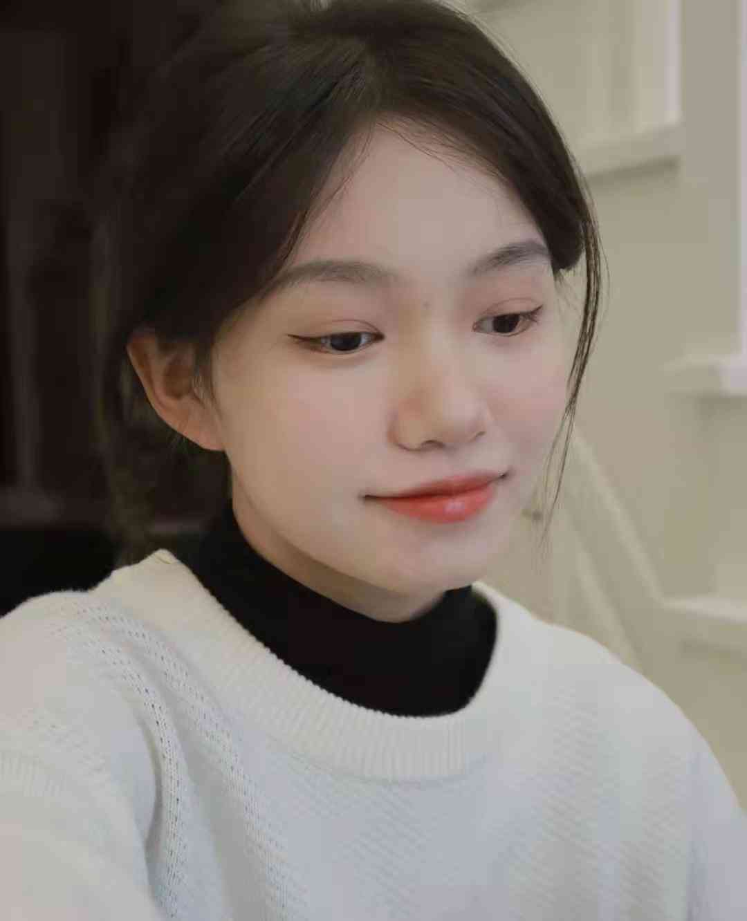 女人怎么做化妝品最省錢(簡單做化妝品)