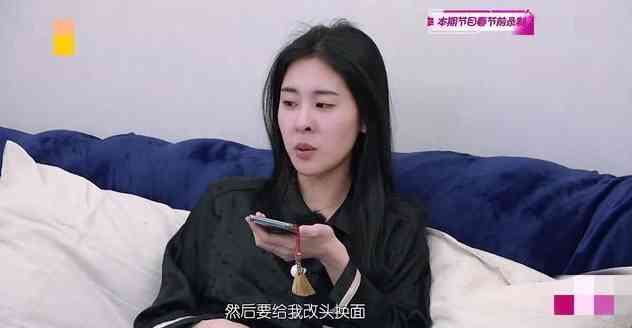 化妝臺上沒有化妝品(沒有化妝臺化妝品放哪里)
