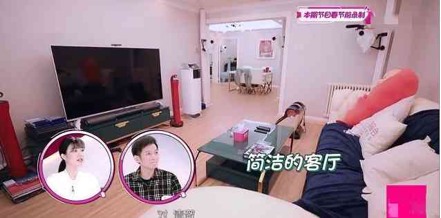 化妝臺上沒有化妝品(沒有化妝臺化妝品放哪里)插圖1