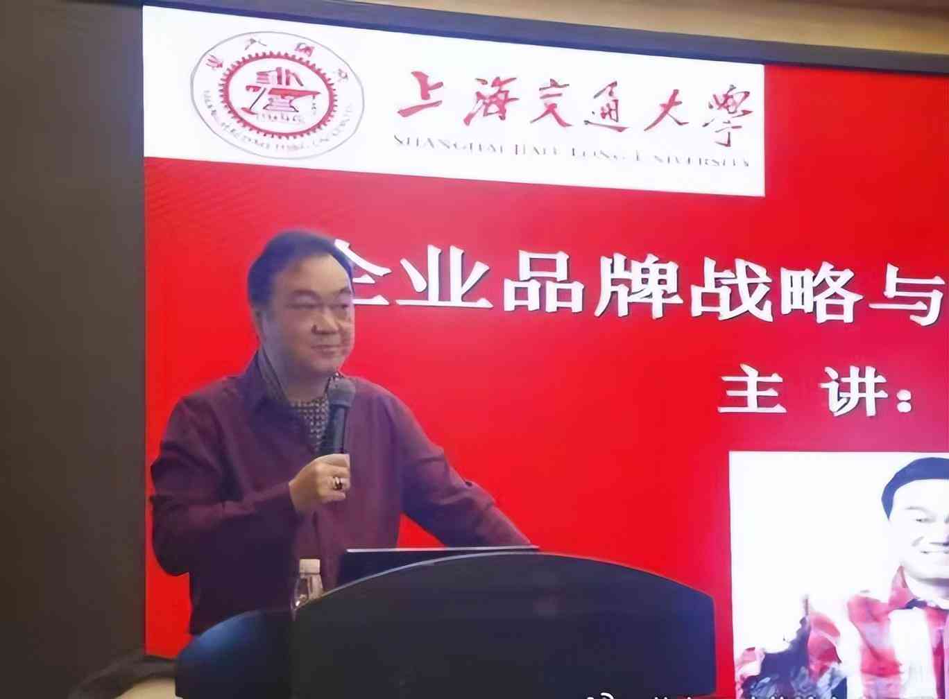 化妝品營銷文案策劃(化妝品營銷文案策劃案例)