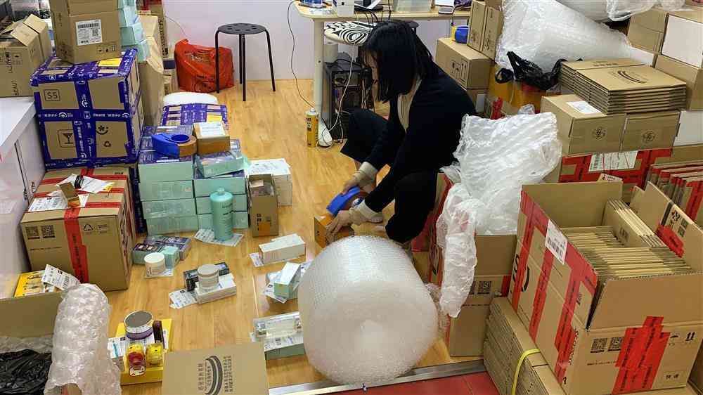 代購買回的化妝品有標貼(進口化妝品是不是貼中文標簽就能買)插圖2