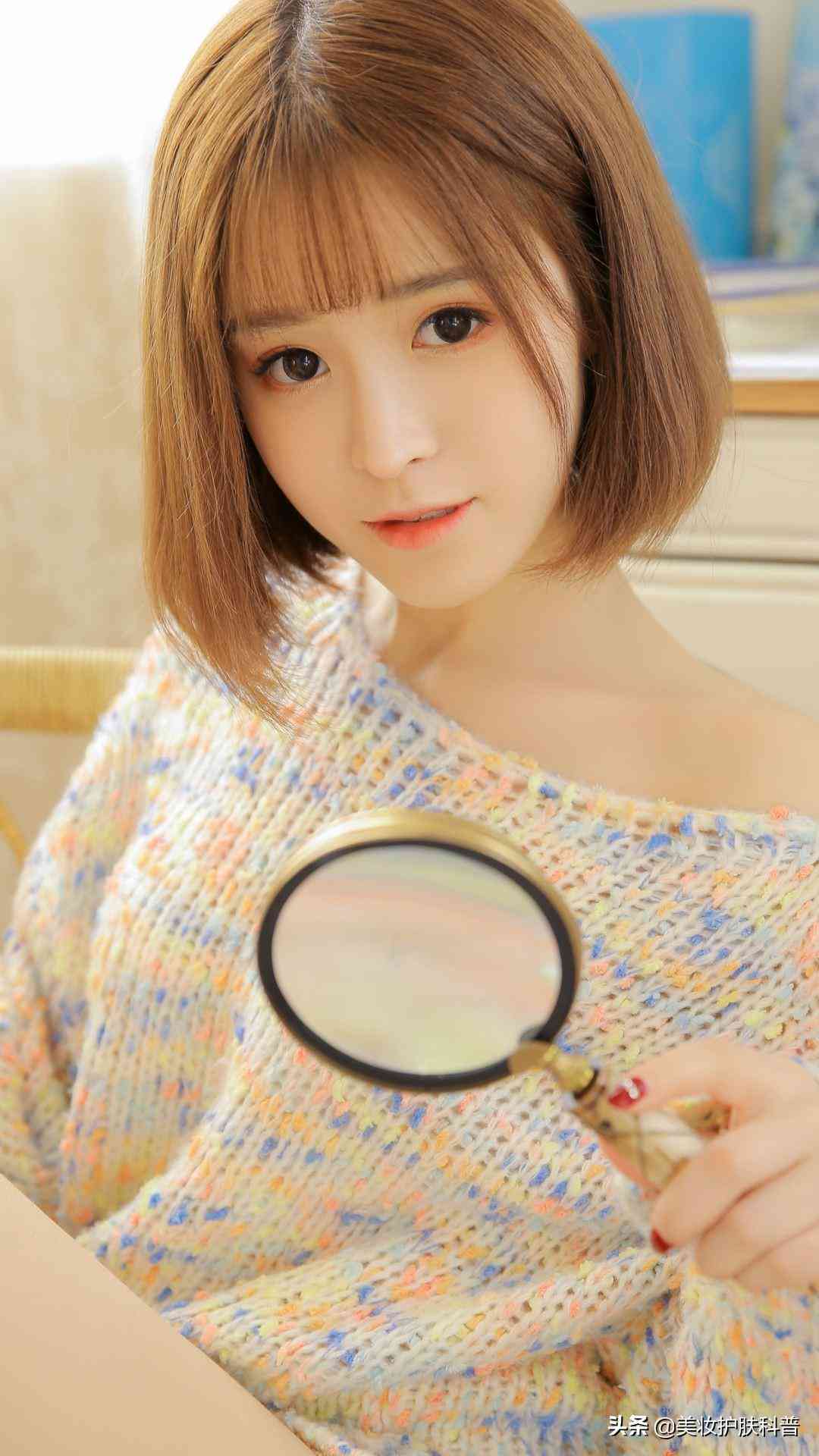 化妝品拆開了怎么粘上(化妝品拆開了怎么粘上去)