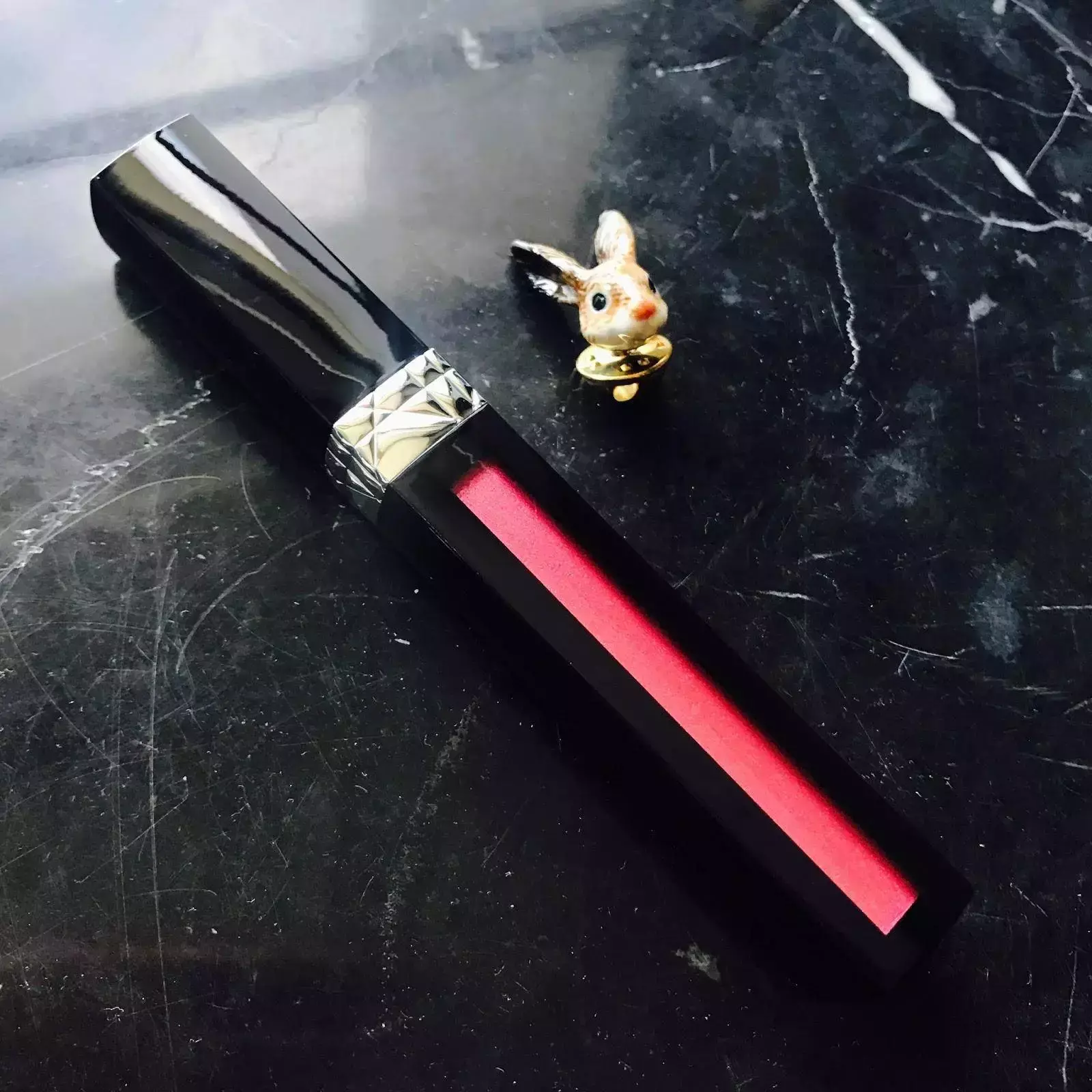 化妝品的好評句(化妝品的好評句子怎么寫)